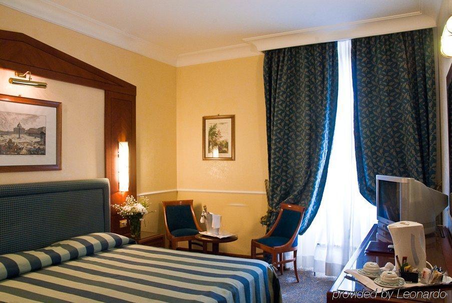 Ludovisi Palace Hotel Rome Exterior photo